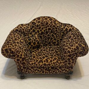 Jewelry box chair